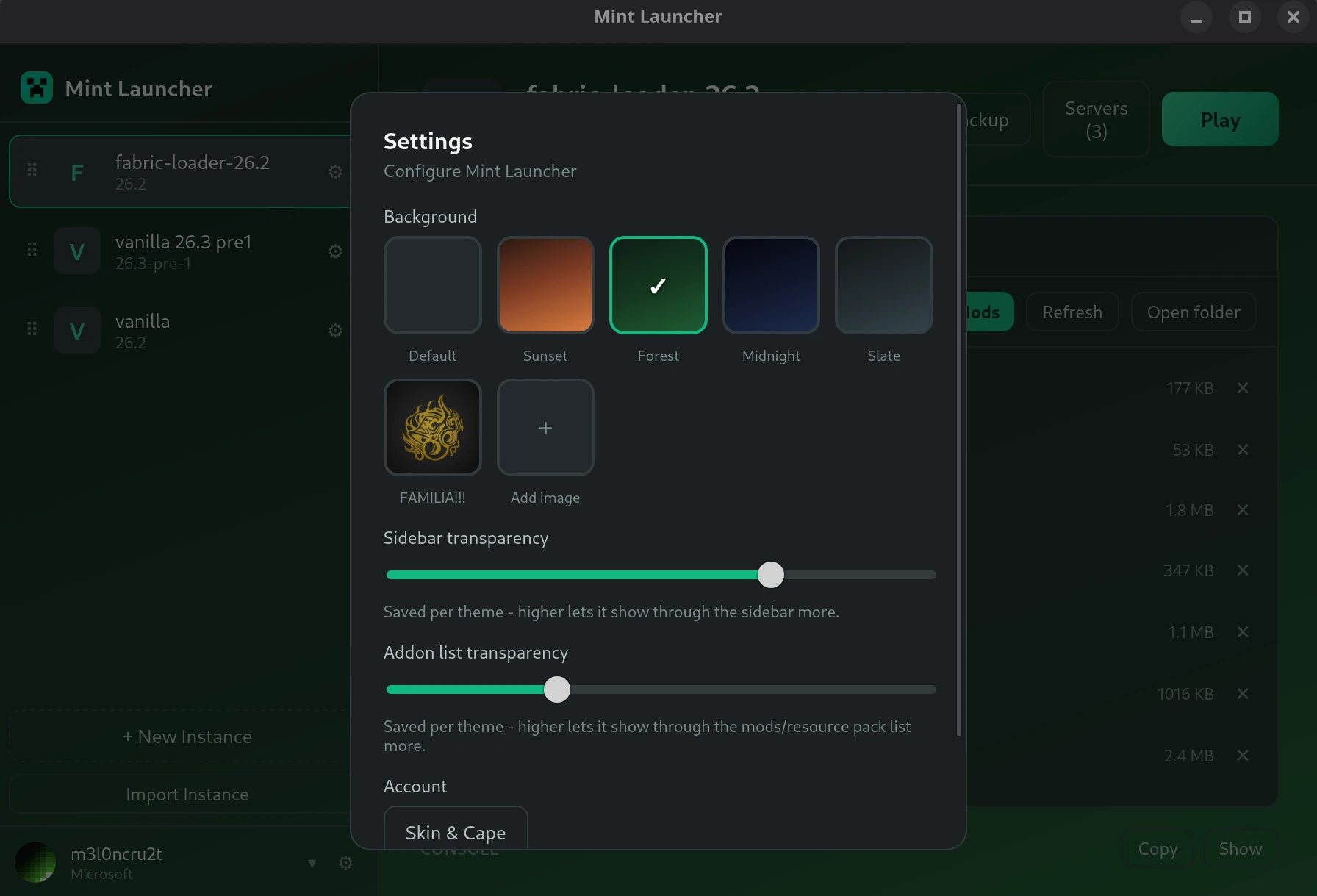 Mint Launcher's Settings window showing background themes and transparency sliders